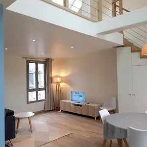  Appartement Cote Ciel - - Standing - Proche Centre Et Port
