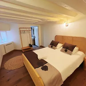 https://little-monkey.hotels-rhonealpes.com